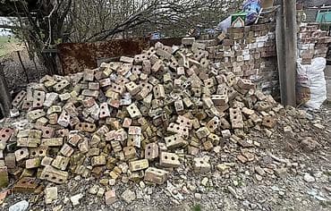 продаю курицы: Кирпич керамический, полнотелый и пустотелый (с круглыми и продольными — 3