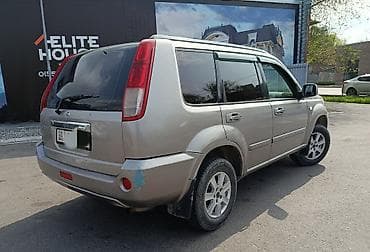 Продажа авто: Nissan X-Trail: 2005 г., 2 л, Механика, Бензин, Кроссовер — 9