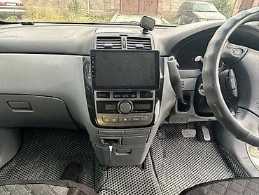 фит вукуп: Toyota Ipsum: 2002 г., 2.4 л, Автомат, Бензин, Универсал — 5