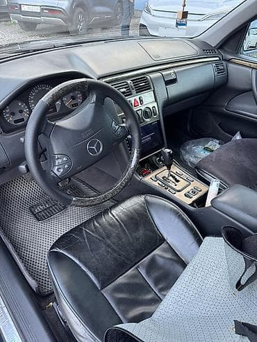 фит 2001: Mercedes-Benz E-Class: 2001 г., 3.2 л, Автомат, Газ, Седан — 3