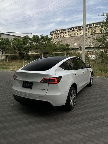 Tesla: Tesla Model Y: 2021 г., Автомат, Электромобиль, Кроссовер — 6