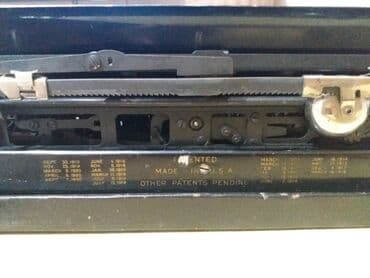 Велозапчасти: Пишущая ( печатная) машинка фирмы "Underwood" (USA), производилась 0 — 5