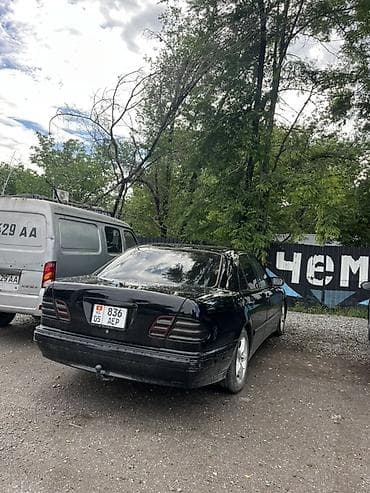 mercedes авто: Mercedes-Benz E-Class: 2001 г., 2.6 л, Автомат, Бензин, Седан — 2