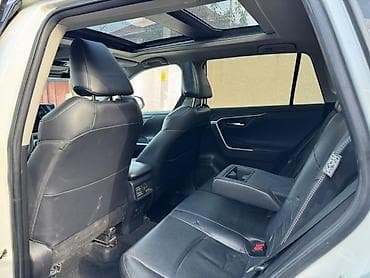 Транспорт: Toyota RAV4: 2021 г., Автомат, Гибрид, Кроссовер — 7