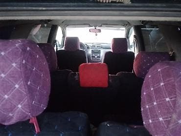 Toyota Avensis Verso: 2001 г., 2.4 л, Кол менен иштөөчү, Бензин, Вэн/Минивэн — 3