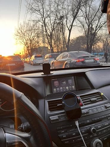 mersedes e320: Honda Accord: 2010 г., 2.4 л, Автомат, Бензин, Седан — 6