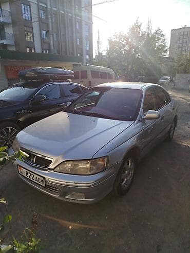 Honda Accord: 2000 г., 1.8 л, Автомат, Бензин, Седан