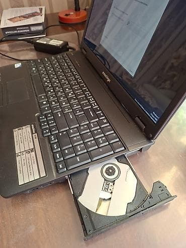 sky vision: Продаю ноутбук. В отличном сосотоянии 2) Портативный кассетный — 5