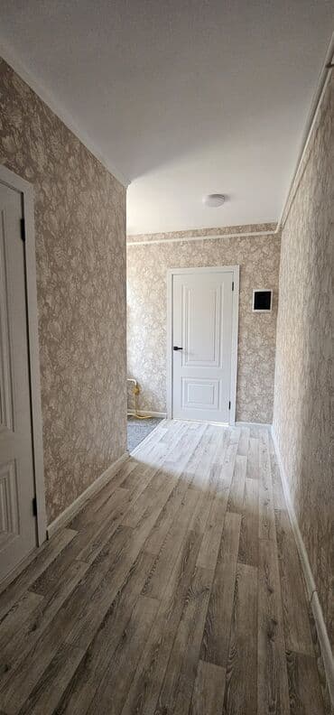 дома и участки в бишкеке: Полдома, 49 м², 3 комнаты, Собственник, Косметический ремонт — 9