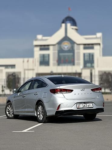 Продажа авто: Hyundai Sonata: 2018 г., 2 л, Автомат, Газ, Седан — 4