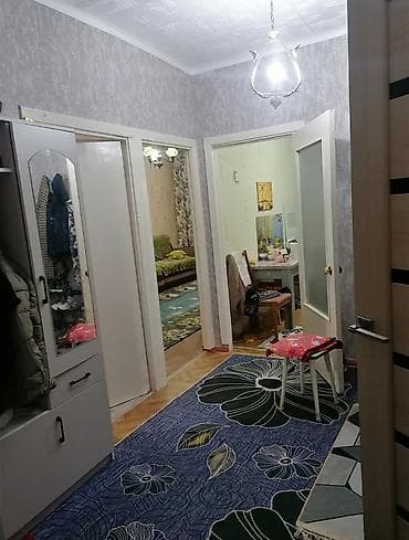 Квартиры: 3 комнаты, 56 м², 106 серия, 4 этаж — 4