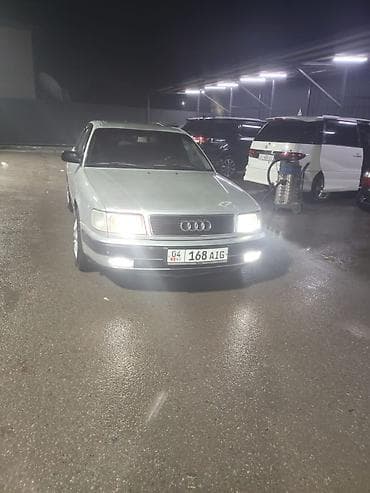 бар авто: Audi S4: 1991 г., 2 л, Кол менен иштөөчү, Бензин, Седан — 3