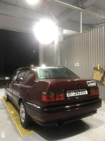 кабриолеты купить: Volkswagen Vento: 1992 г., 1.8 л, Автомат, Газ, Седан — 5