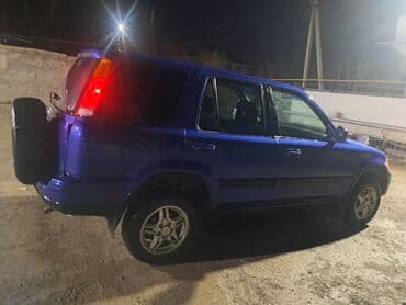 средний низкий: Honda CR-V: 2001 г., 2 л, Автомат, Бензин, Кроссовер — 2