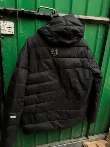 б у пуховик: Продаю пуховую мужскую зимнюю куртку Пуховик Размер 52 В хорошем — 6