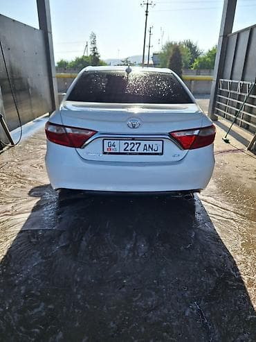 Toyota Camry: 2017 г., Автомат, Бензин, Седан — 3