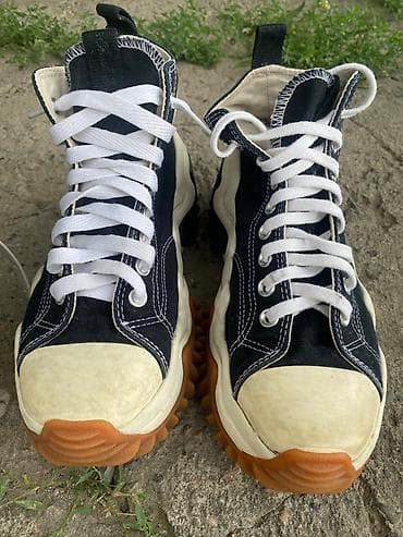 run: Кроссовки, 40, Converse, Б/у, цвет - Черный, Платная доставка — 1
