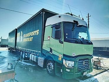 Тандем Renault, высокая кабина, аэродинамический спойлер, зеркала с
