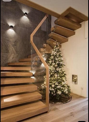 Ремонт и строительство: Готовая ступенька для лестницы, Материал: Деревянная, Покрытие: Шпонирование, Новый — 1