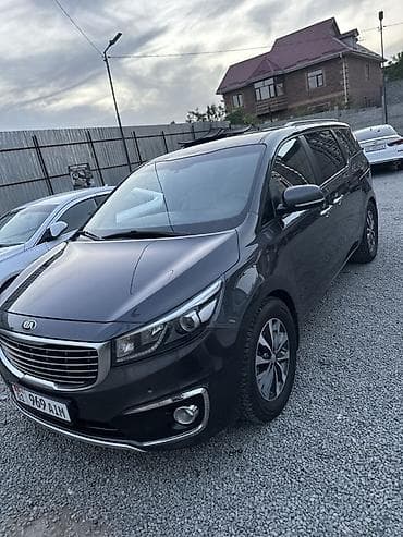 авто минивэн: Kia Carnival: 2017 г., 2.2 л, Автомат, Дизель, Минивэн — 1