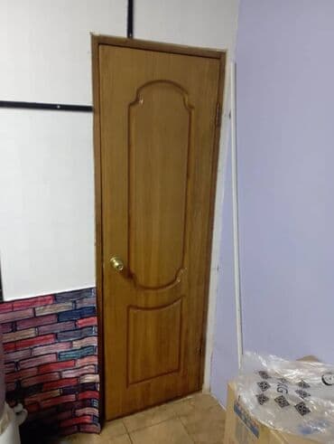 Бишкек: Куплю бу окна и двери окна Брон пластиковые между комната квартиру и