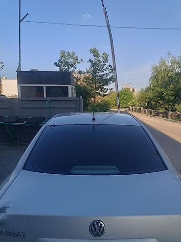 Volkswagen Passat: 2000 г., 1.8 л, Механика, Бензин, Седан