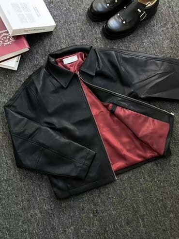 кожный куртка: Стильная кожаная куртка с бордовым подкладом Элегантная и — 1