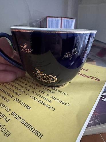 gt5 pro: Куплю. ….Фарфоровая чашка с ручкой, глубокого темно‑синего — 2