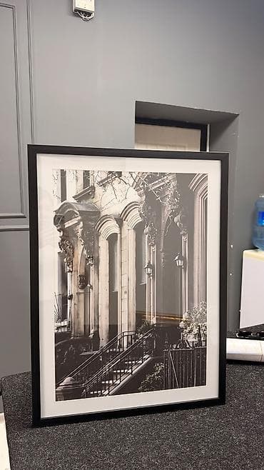 Постер в раме — архитектурная фотография - Сюжет: фасад исторического