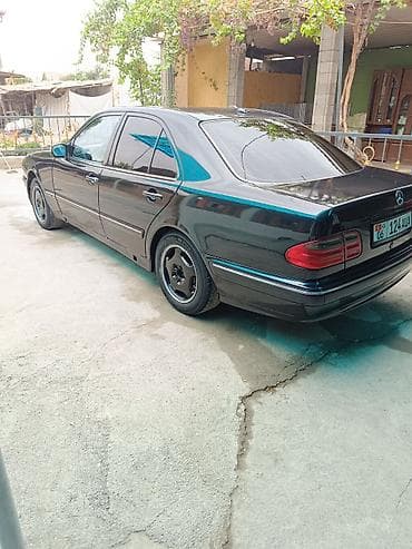 мерседес т 1: Mercedes-Benz E-Class: 2000 г., 3.2 л, Кол менен иштөөчү, Бензин, Седан — 9