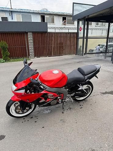 dio 27: Спортбайк Kawasaki, 900 куб. см, Бензин, Взрослый — 1