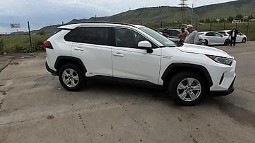 Продажа авто: Toyota RAV4: 2020 г., 2.5 л, Вариатор, Гибрид, Кроссовер — 6