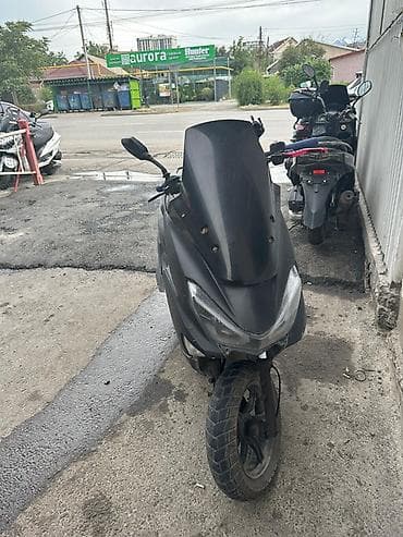 Скутер городского типа, черный цвет. Основные особенности: - at lalafo.kg Скутер городского типа, черный цвет. Основные особенности: -