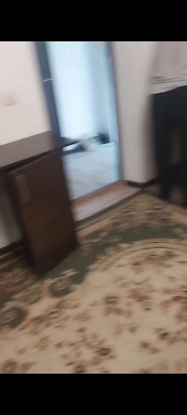 студия 1 комнатная: Сдается комната/студия с отдельным душам и базовой мебелью. - Комната — 1