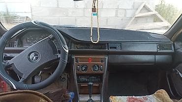 Mercedes-Benz W124: 1987 г., 2 л, Кол менен иштөөчү, Бензин, Седан — 6