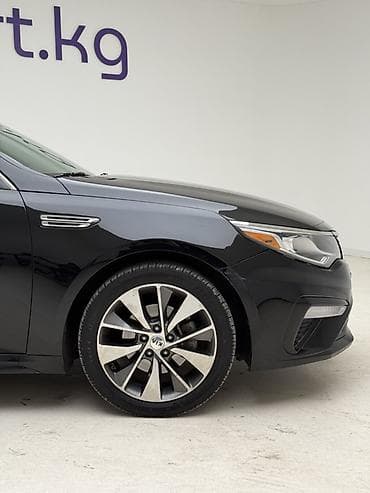 infiniti 35: Kia Optima: 2018 г., Седан — 4