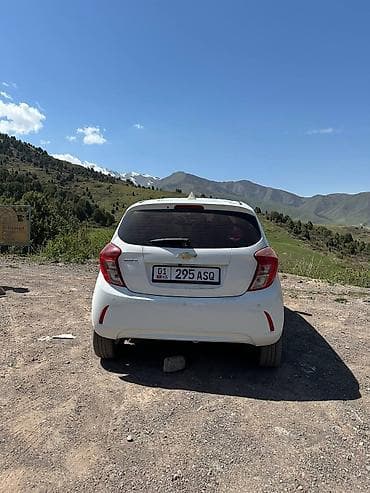 sprinter 2008: Chevrolet Spark: 2018 г., 1 л, Вариатор, Бензин, Универсал — 5