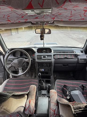 колпачки мерс: Mitsubishi Pajero: 1991 г., 2.9 л, Механика, Дизель, Внедорожник — 6