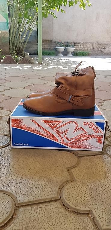 Ботинки и ботильоны: Ботинки, 37, New Balance, Б/у, цвет - Коричневый — 1