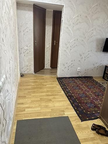 2 комнаты, Восток-5 мкр Собственник, Семейным, от 6 месяцев, С мебелью
