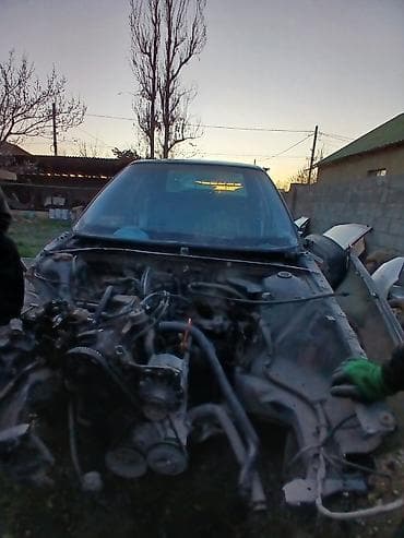 запчасть ауди 80: Кузов автомобиля под разбор на запчасти ауди 80 бочка Описание: - — 3