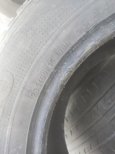 шины 225 85 16с: Комплект автомобильных шин, разный типоразмер и рисунок протектора — 4