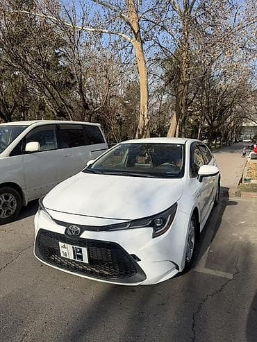 Продажа авто: Toyota Corolla: 2020 г., Гибрид, Седан — 5