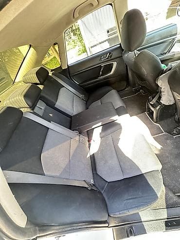 на легаси: Subaru Legacy: 2004 г., Автомат, Седан — 9