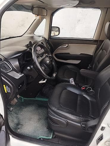 лада четырка: Kia Ray: 2016 г., 1 л, Автомат, Бензин, Хэтчбэк — 5