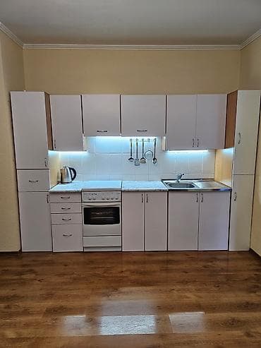 4 комнаты, 130 м²