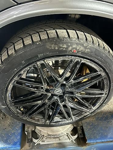 r 21: Колеса в сборе <25 / R 21, Зима, Комплект, Внедорожные (АТ/МТ), Литые — 2