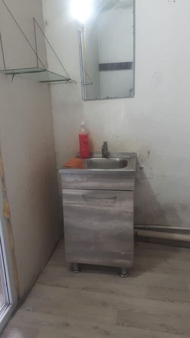 Үйдү ижарага алам: 70 м², 3 бөлмө, Брондолгон эшиктер, Забор, тосулган, Жылытылган — 3