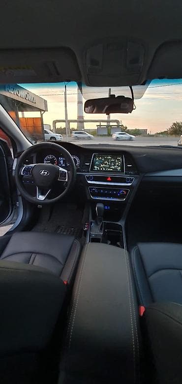 Продажа авто: Hyundai Sonata: 2020 г., 0.2 л, Автомат, Газ, Седан — 9