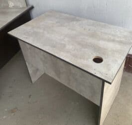 стол для офиса: Жазуу үстөл, Колдонулган — 1